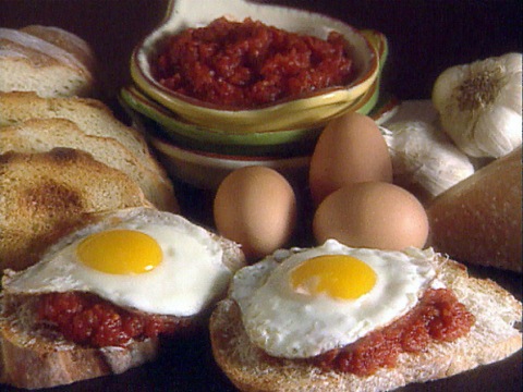 italian egg sandwich with chunky marinara sauce