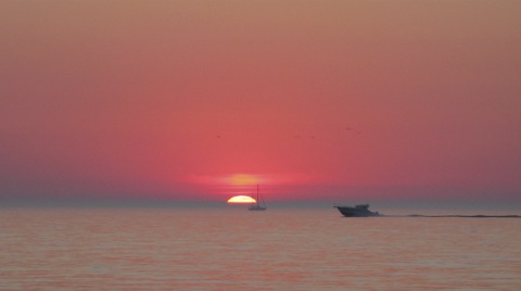 sunset2boats7:12