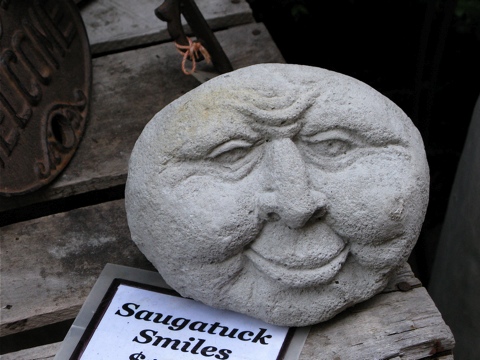 Saugatuck Smiles plaque in Saugatuck, Michigan