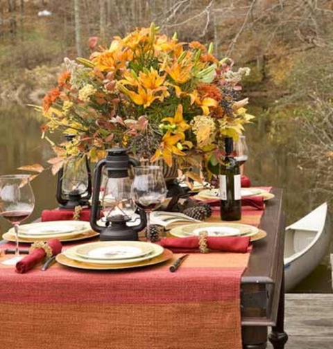 AutumnOutdoorTable